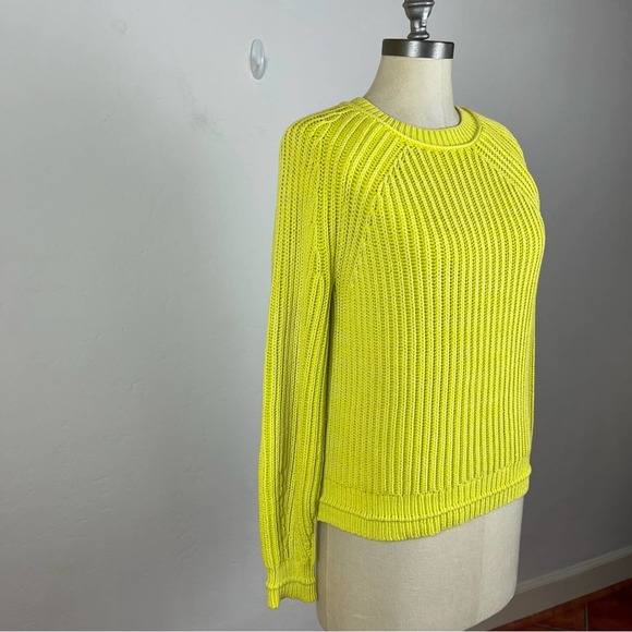 J. Crew Women's Sweater in Bright Yellow - Picture 2 of 9